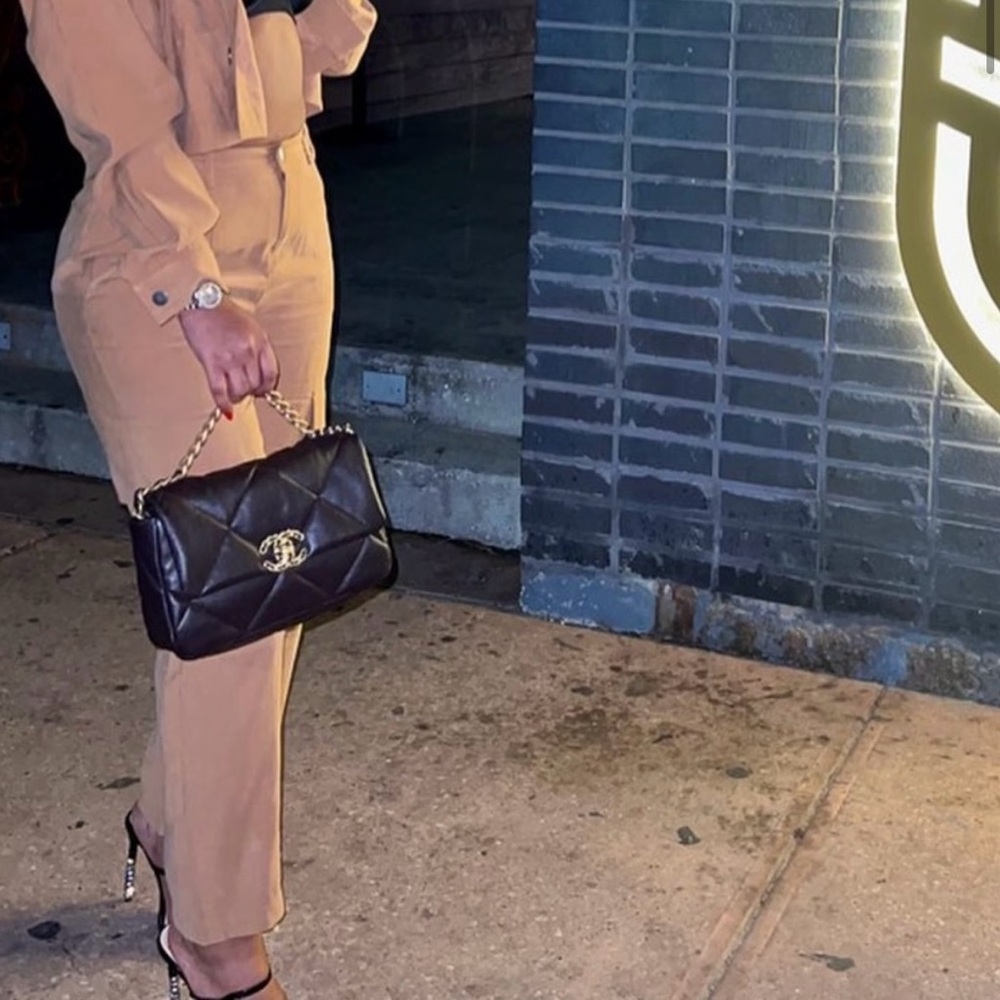 Chanel Pillow bag brown - Picture 3 of 3